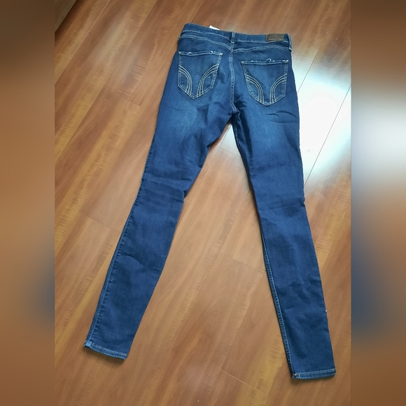 LAST CHANCE Hollister skinny - Picture 4 of 4
